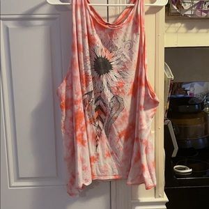 Torrid No sleeve flower tye dye shirt🌻🌻